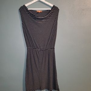 JOE FRESH b&w cowl-neck sleeveless dress